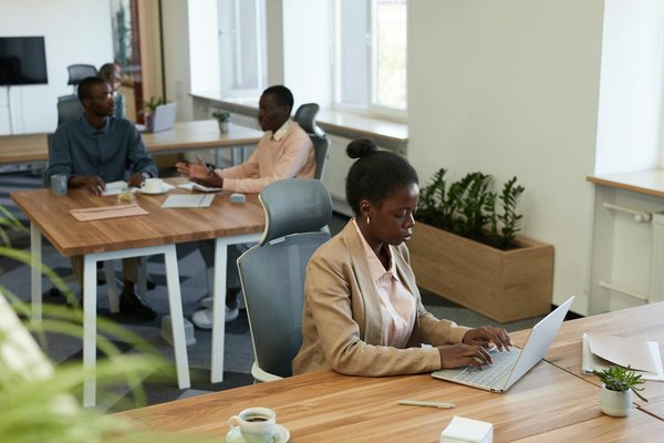 Essential strategies for creating an effective customer loyalty program at your leeds coffee shop